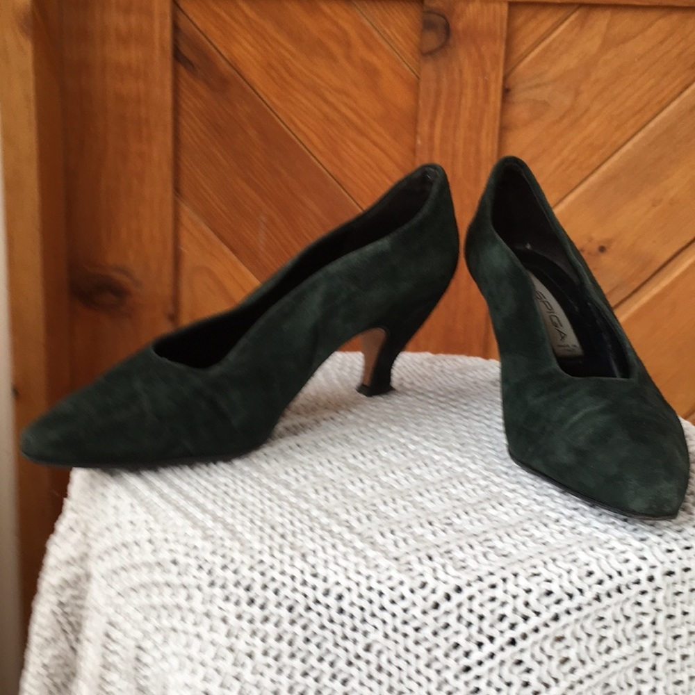 Vintage Green Suede Via Spiga Shoes
